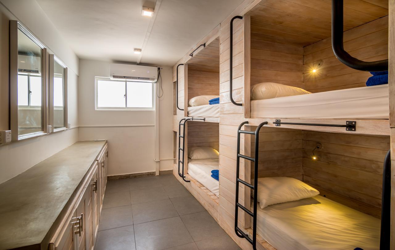 Island Hostels Mount Lavinia Dehiwala-Mount Lavinia ภายนอก รูปภาพ